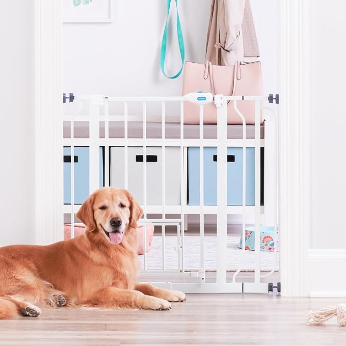Carlson 29.5–36.5” Extra Wide Dog Gate - Image 7