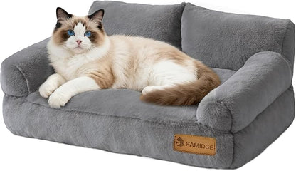 FAMIDGE Plush Cat Couch Bed by FAMIDGE