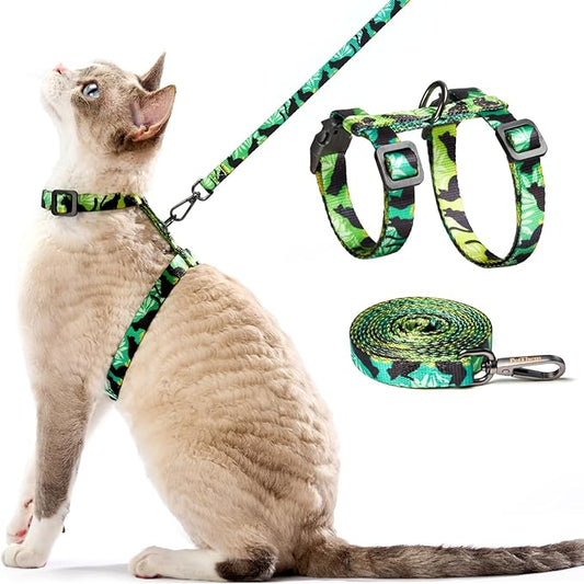 Cat Harness and Leash Set by PetThem