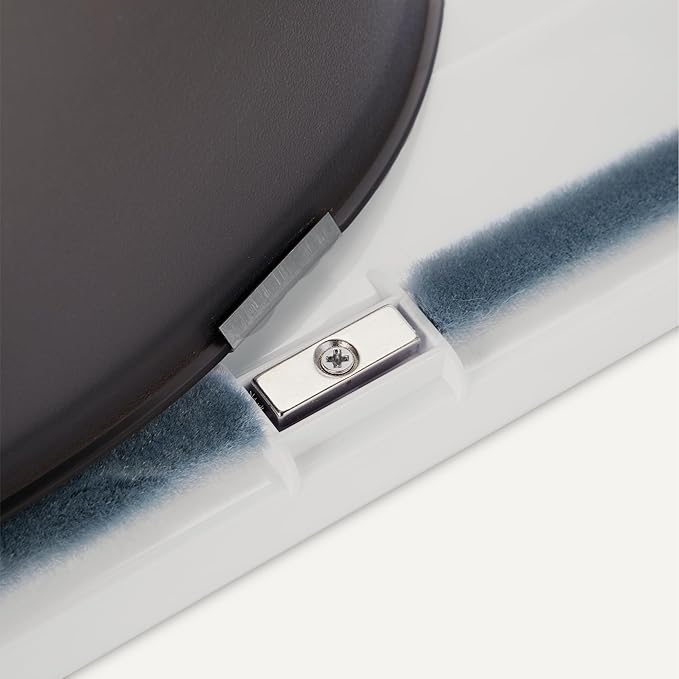 Amazon Basics Adjustable Plastic Dog and Cat Door - Image 3