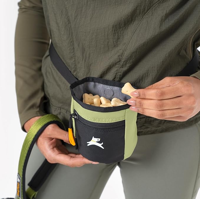 OllyDog Goodie Treat Bag, Dog Treat Pouch, Waist Belt Clip - Image 6