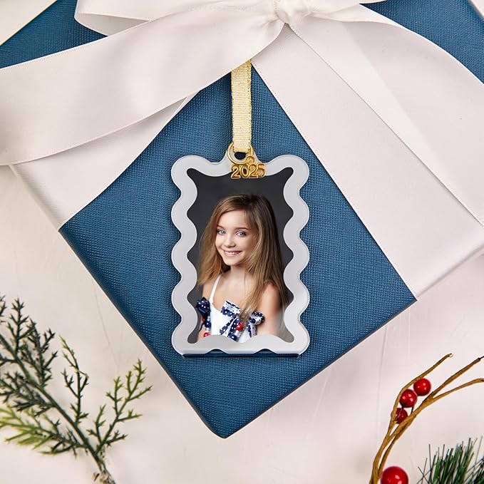 UNIQOOO 6Pcs Silver Wave Christmas Acrylic Picture Frame Ornaments, 3 Sizes - Image 7