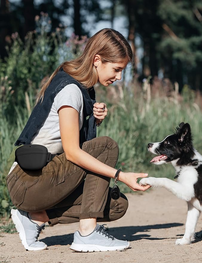 heouvo Dog Treat Pouch with Training Clicker, Upgrade Stronger Magnetic Closure - Image 3