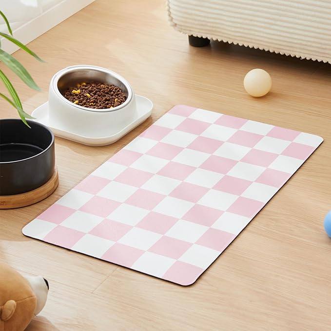 Checkered Dog Feeding Mat, Absorbent Mats by Ralxion