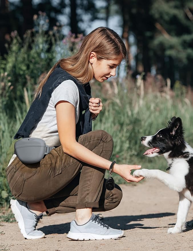 heouvo Dog Treat Pouch with Training Clicker, Upgrade Stronger Magnetic Closure - Image 3