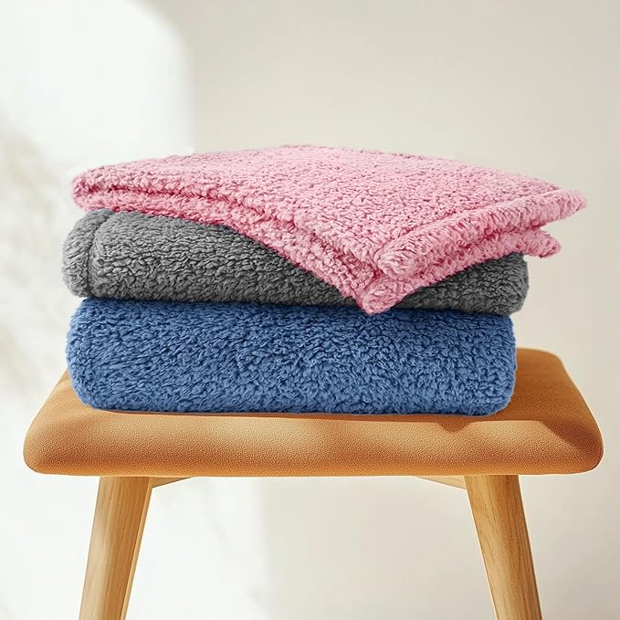 Luciphia Premium Fleece Pet Blanket - Image 7