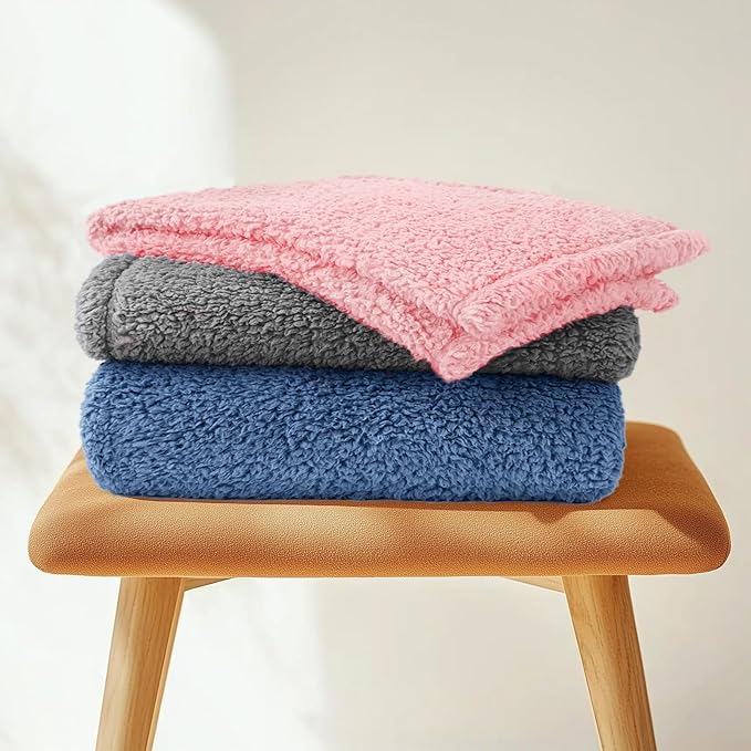 Luciphia Premium Fleece Pet Blanket - Image 7