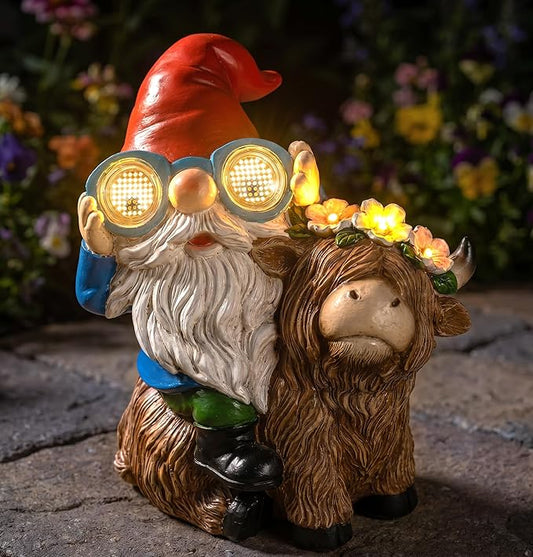 C&Y&G&X Solar Garden Gnome Statue by CYGX