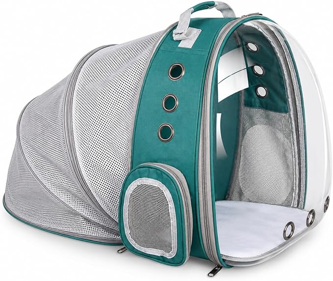 Expandable Cat Carrier Backpack by TOYSINTHEBOX