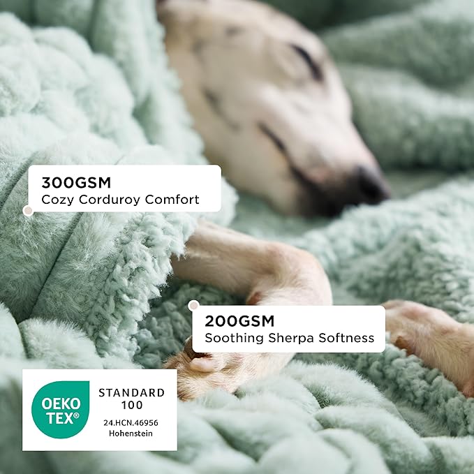 Bedsure ComfyFleece™ Waterproof Dog Blankets - Image 2