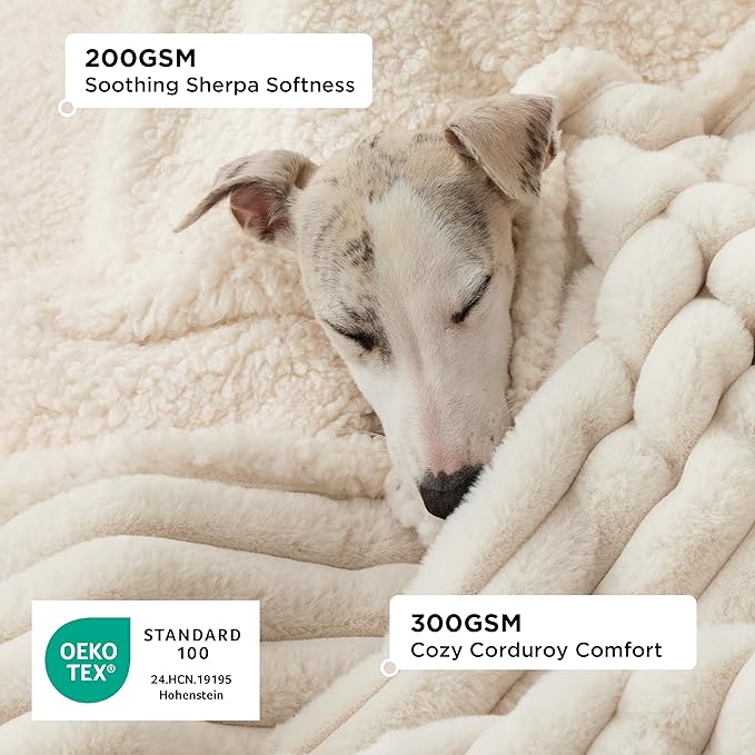 Bedsure ComfyFleece™ Waterproof Dog Blankets - Image 3