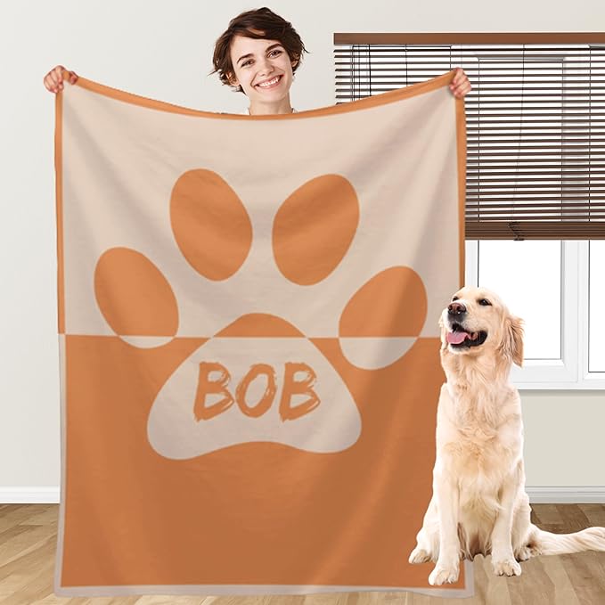 Personalized Christmas Dog Blanket by MYESCUSTOM