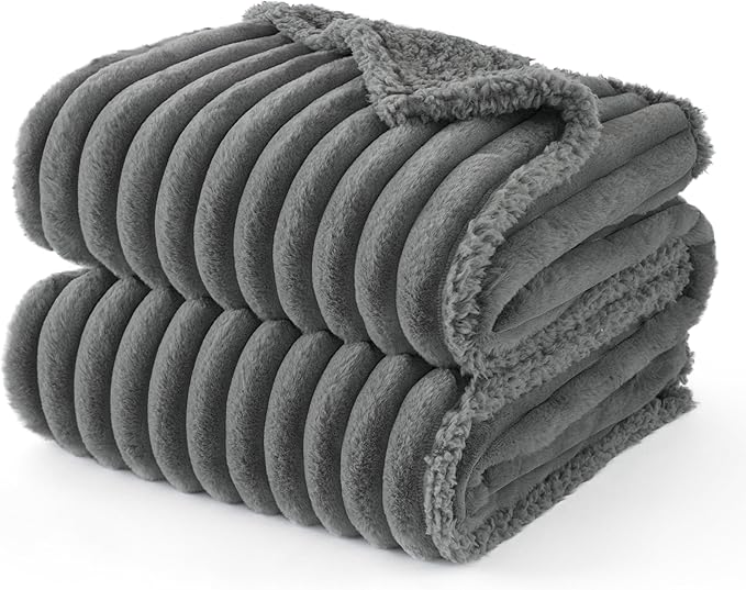 Bedsure ComfyFleece™ Waterproof Dog Blankets by Unknown
