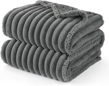 Bedsure ComfyFleece™ Waterproof Dog Blankets by Unknown