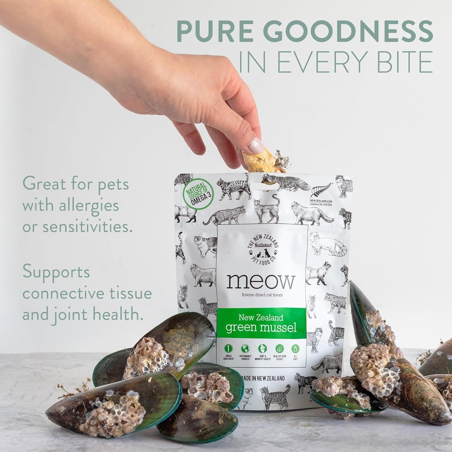 Meow Freeze Dried Cat Treats - New Zealand Green Mussel, High Protein, Healthy Cat Snacks and Toppers, All Natural for All Life Stages, 1.76 oz
