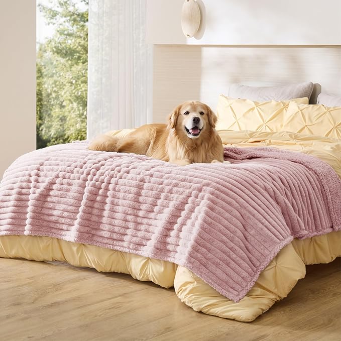 Bedsure ComfyFleece™ Waterproof Dog Blankets by BEDSURE