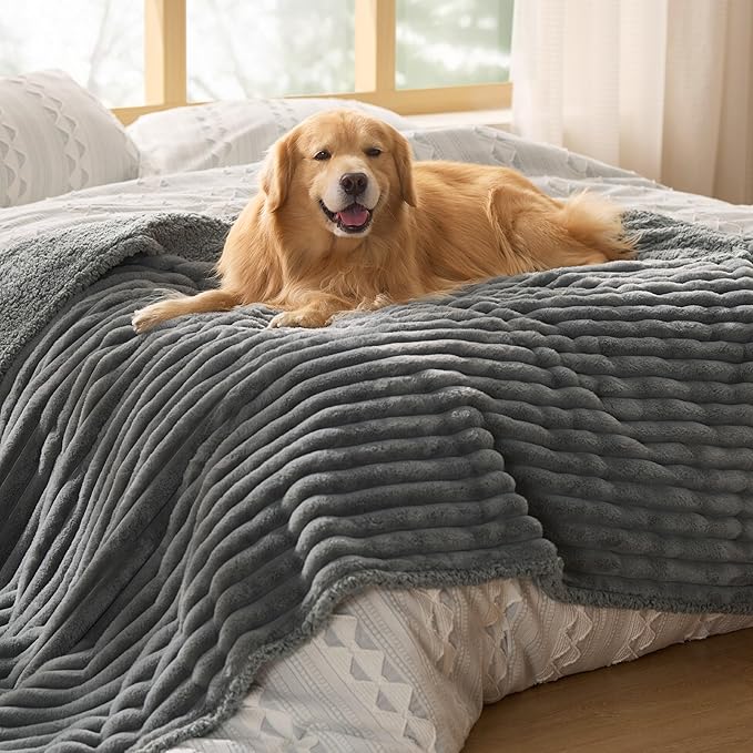 Bedsure ComfyFleece™ Waterproof Dog Blankets by Unknown