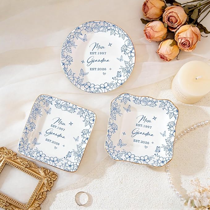 LOVELYPOD Personalized Mom to Grandma Jewelry Tray, New Grandma Present - Image 3