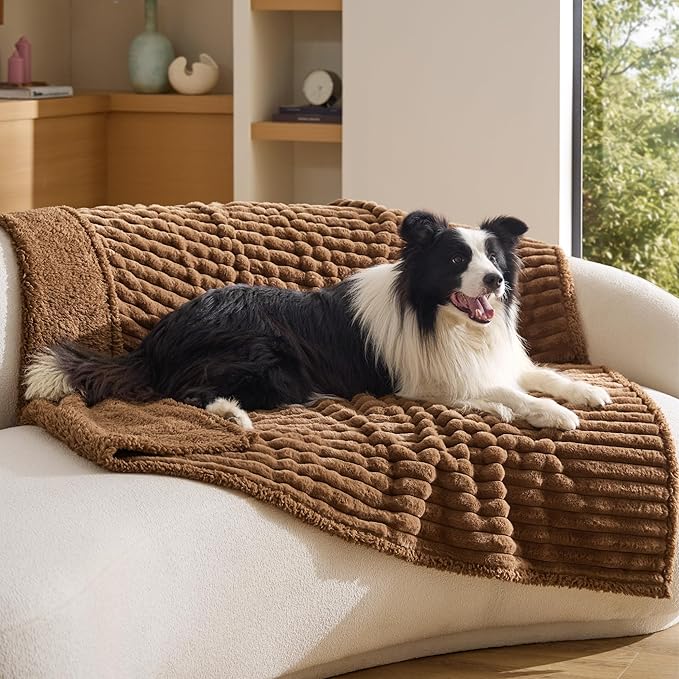 Bedsure ComfyFleece™ Waterproof Dog Blankets by BEDSURE