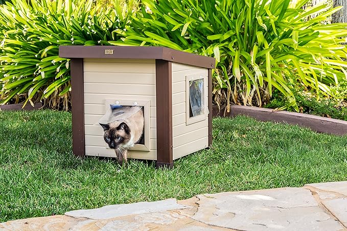 New Age Pet ECOFLEX Albany Outdoor Cat House - Image 5