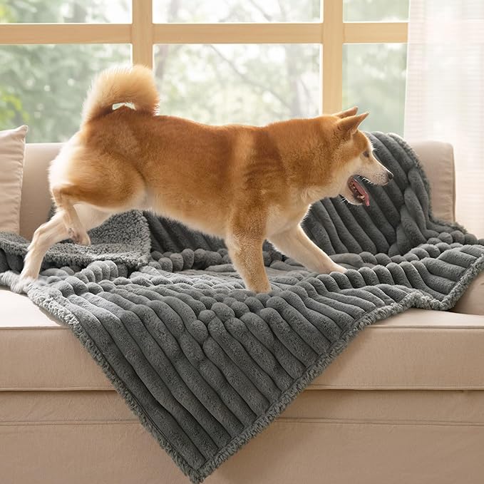 Bedsure ComfyFleece™ Waterproof Dog Blankets - Image 5