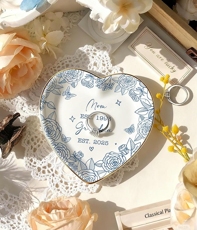 LOVELYPOD Personalized Mom to Grandma Jewelry Tray, New Grandma Present - Image 5